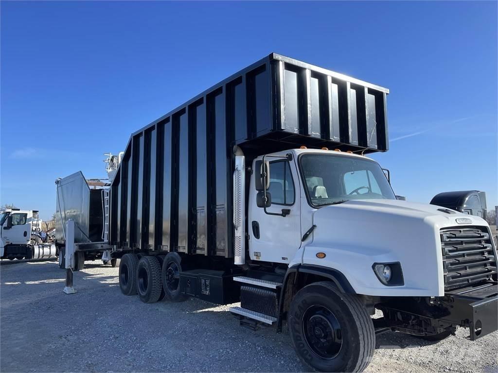 Freightliner 114SD Araç üzeri vinçler