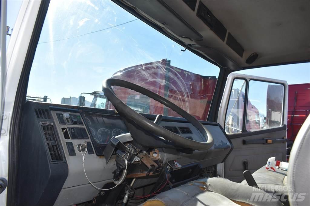 Freightliner FL60 Damperli kamyonlar