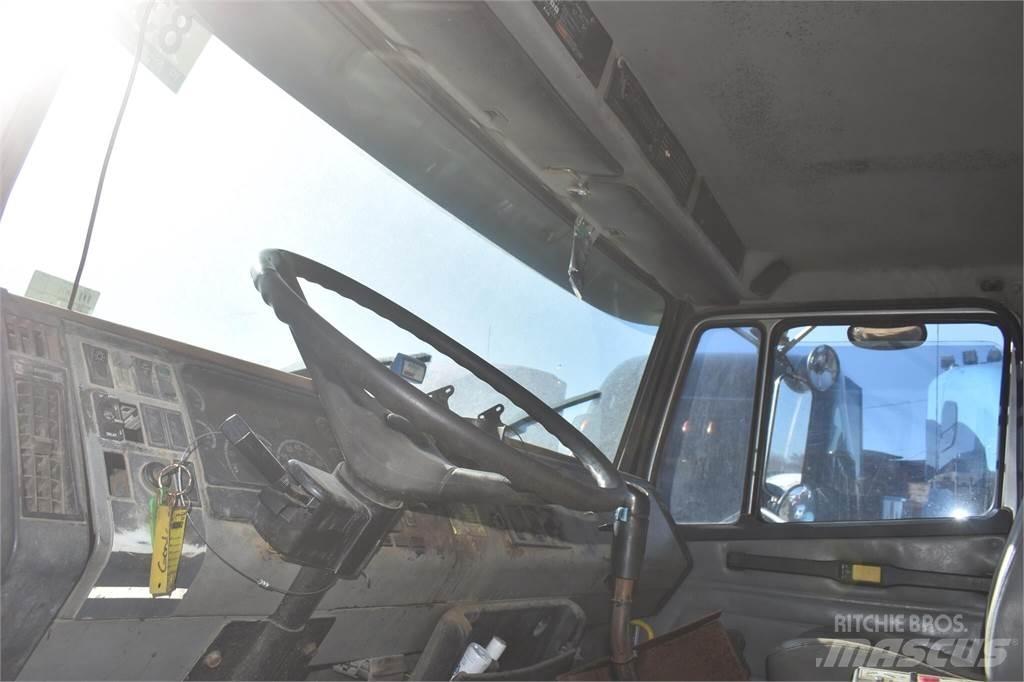 Freightliner FLC112 Damperli kamyonlar