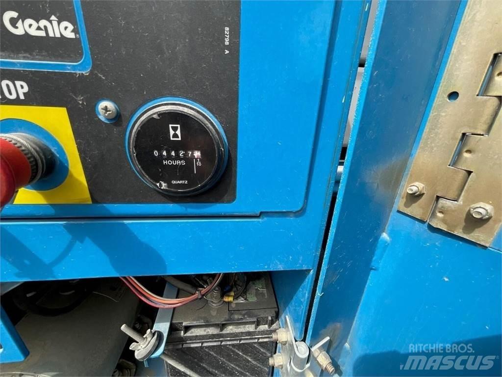 Genie GS4390RT Makasli platformlar