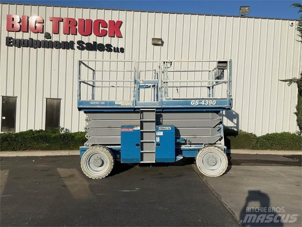 Genie GS4390RT Makasli platformlar