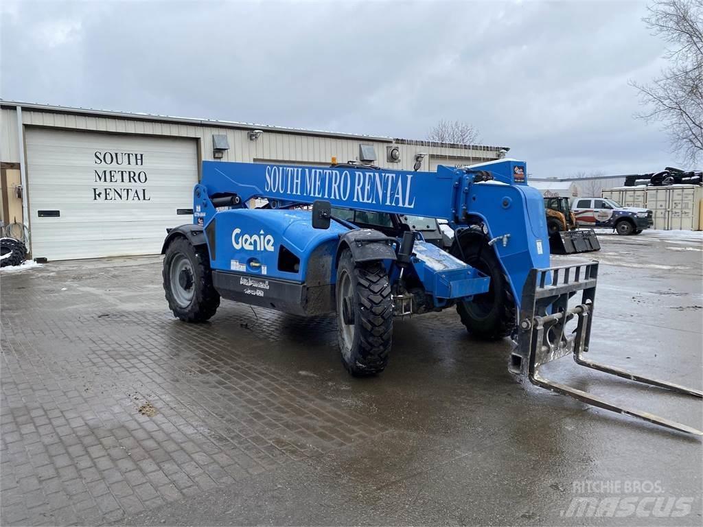 Genie GTH844 Teleskopik yükleyiciler