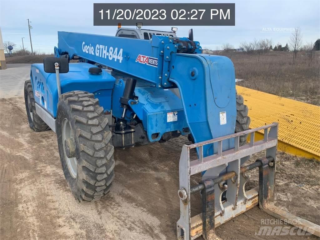 Genie GTH844 Teleskopik yükleyiciler