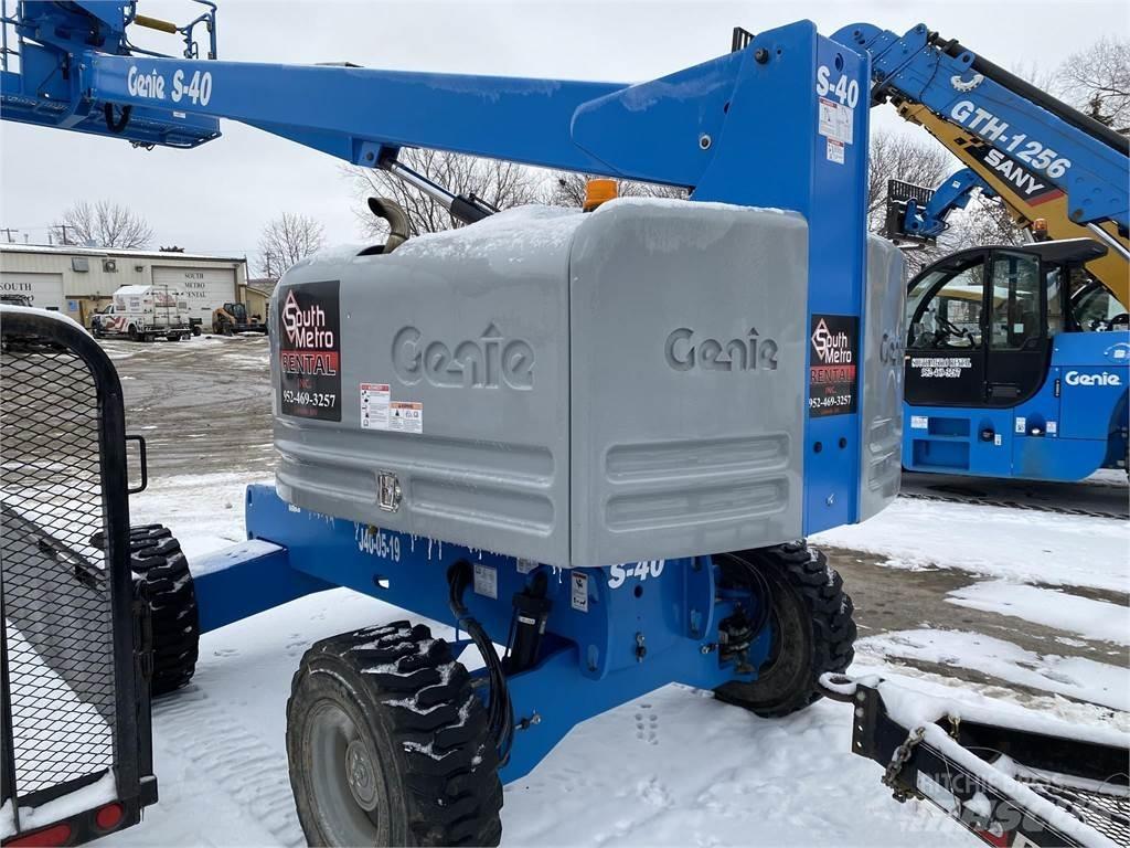 Genie S40 Teleskopik personel platformları