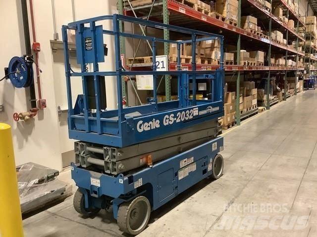 Genie Z45/25JIC Körüklü personel platformları