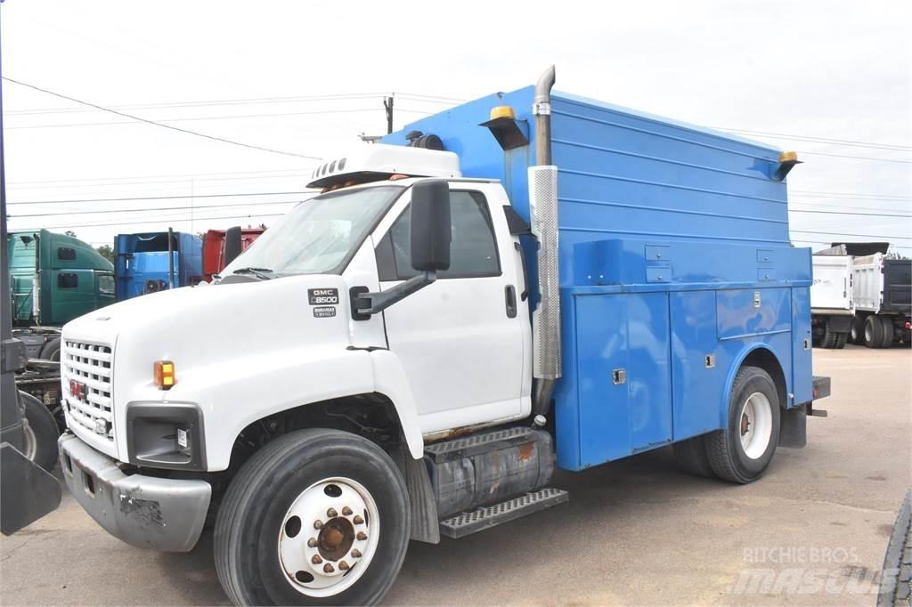 GMC TOPKICK C7500 Belediye / genel amaçli araçlar