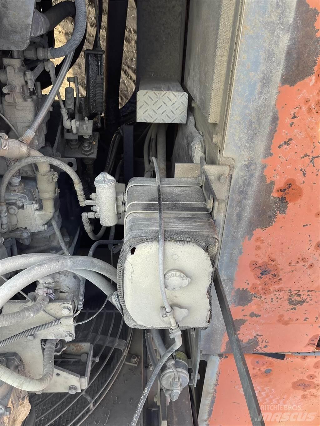 Hitachi EX700 Paletli ekskavatörler