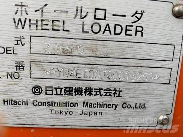 Hitachi ZW50 Tekerlekli yükleyiciler