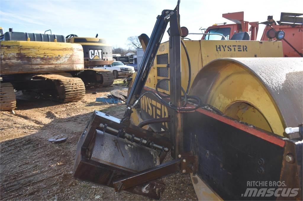 Hyster C350D Çift tamburlu silindirler