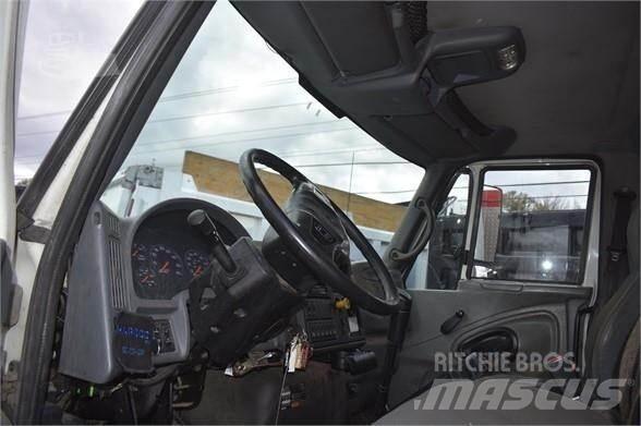IMT 3820 Araç üzeri vinçler