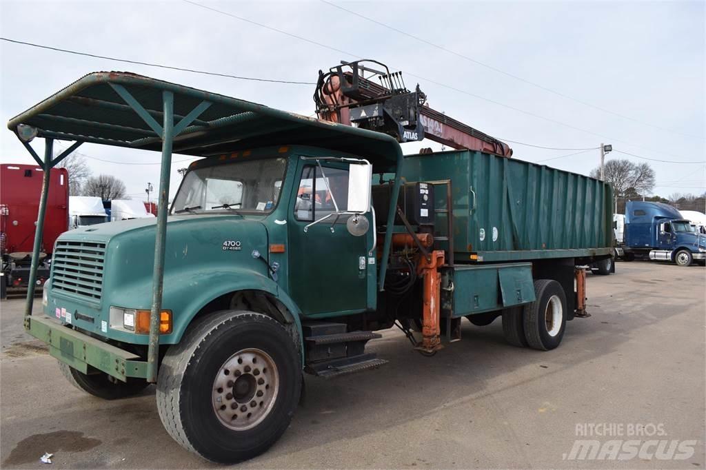 International 4700 Araç üzeri vinçler