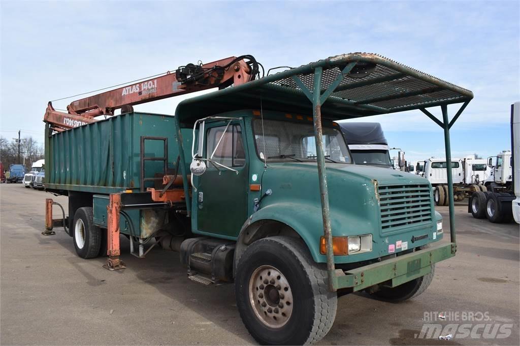 International 4700 Araç üzeri vinçler