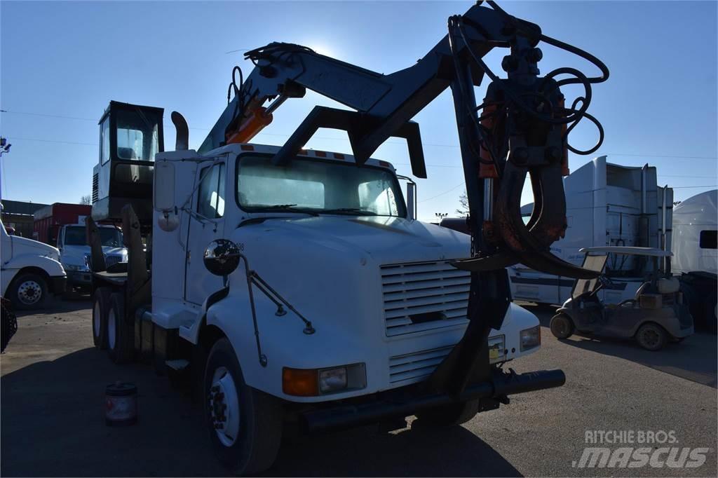 International 8200 Araç üzeri vinçler
