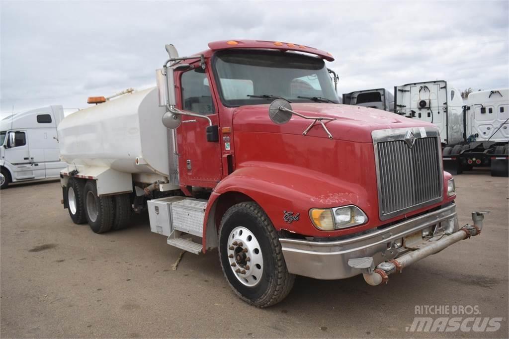International 9200 Tankerli kamyonlar