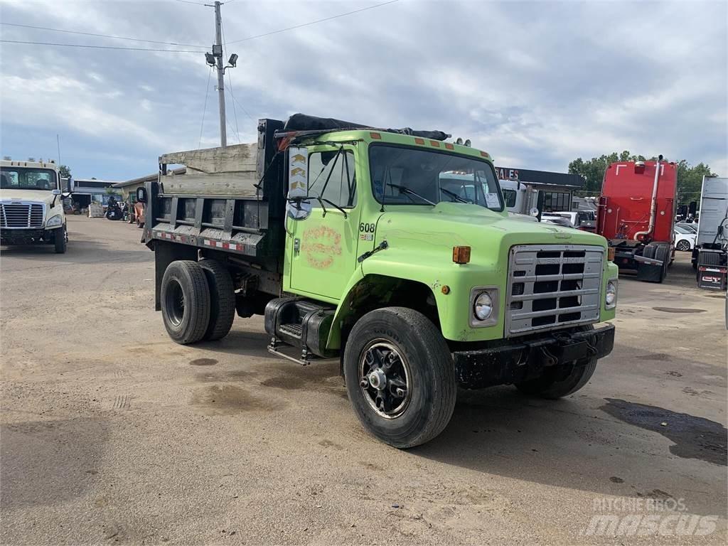 International M1754 Damperli kamyonlar
