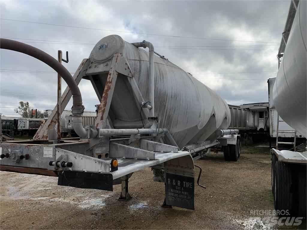  J & L Tankerler