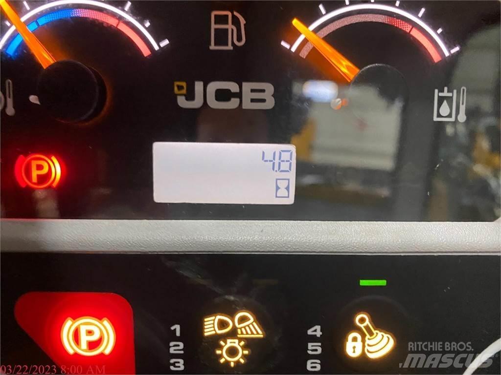 JCB 3TS-8W Skid steer loderler