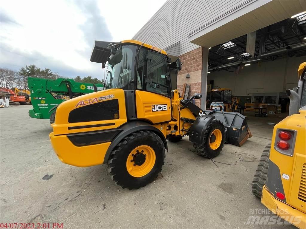 JCB 409 Tekerlekli yükleyiciler