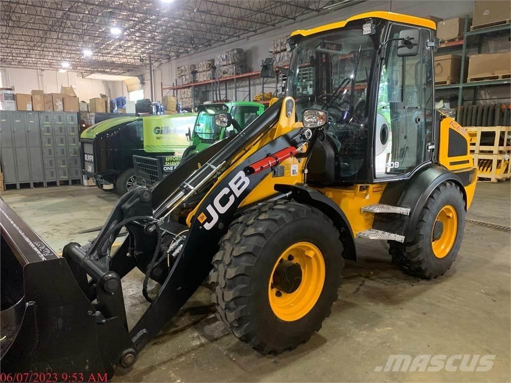 JCB 409 Tekerlekli yükleyiciler