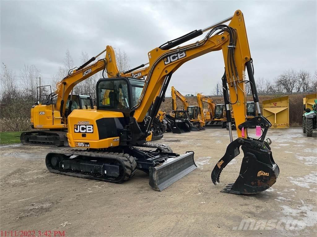 JCB 85Z-2 Paletli ekskavatörler