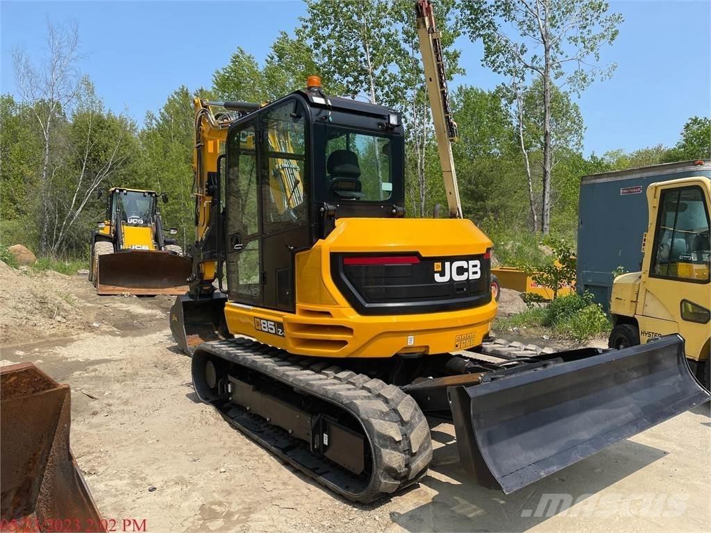 JCB 85Z-2 Paletli ekskavatörler