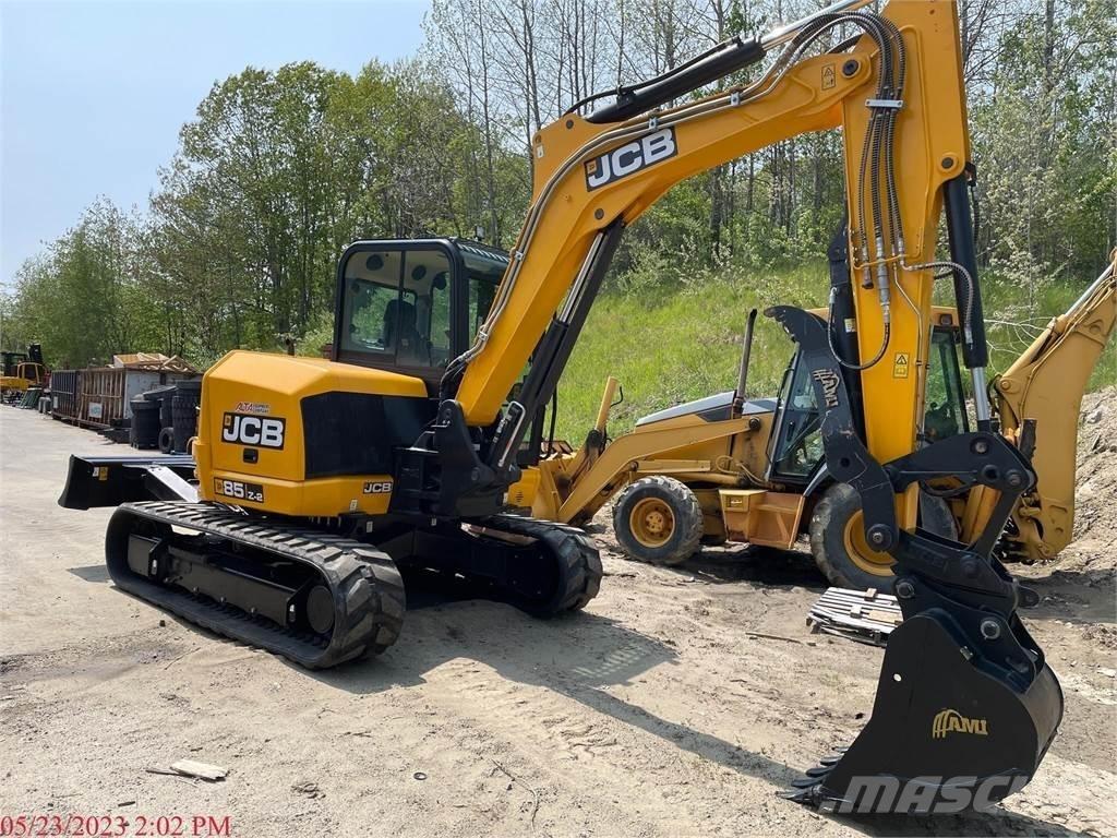 JCB 85Z-2 Paletli ekskavatörler
