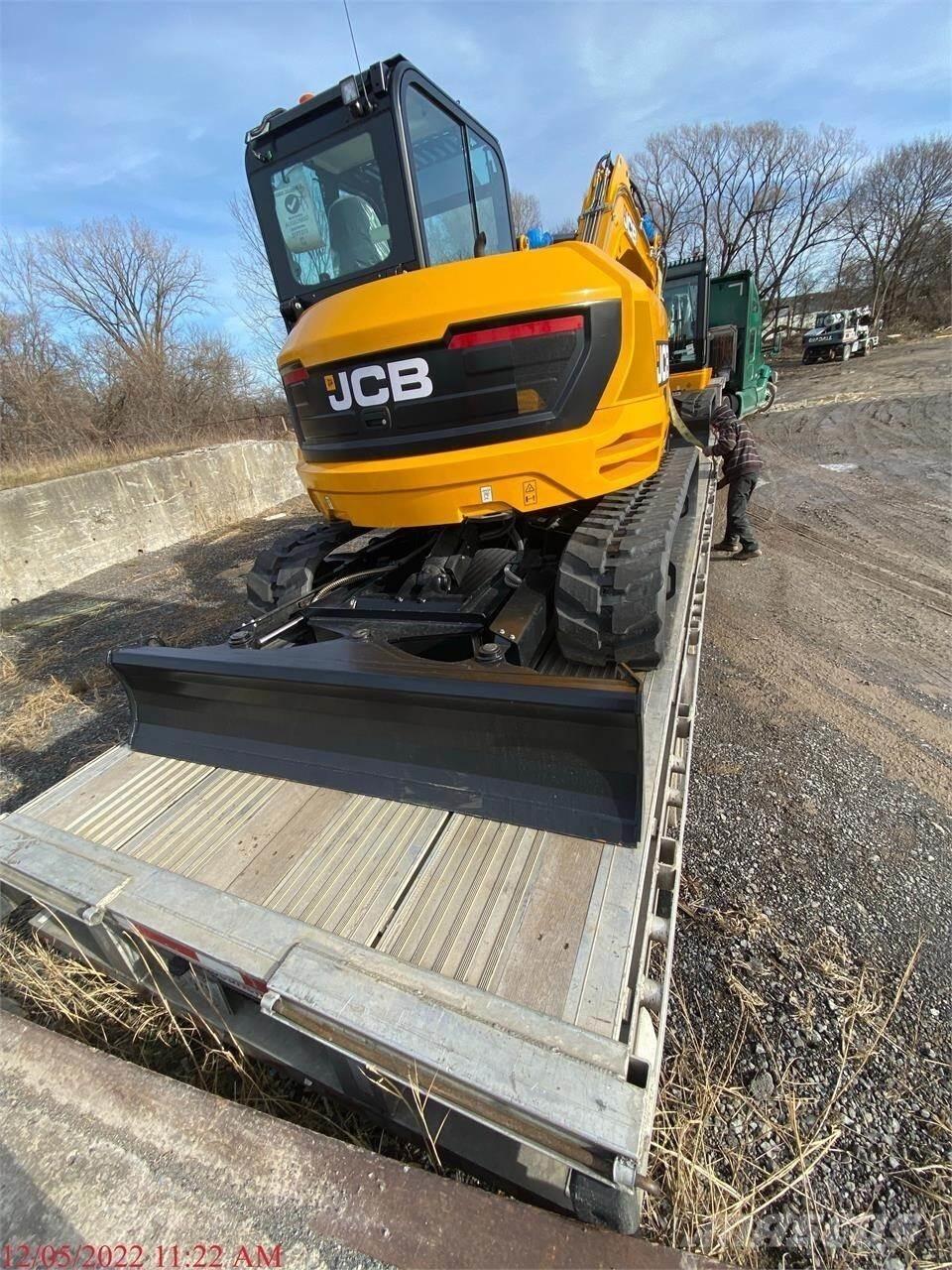 JCB 86C-2 Paletli ekskavatörler