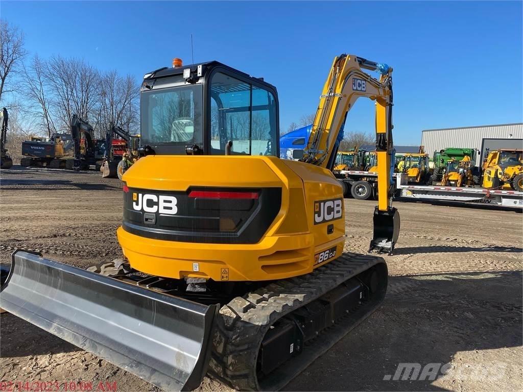 JCB 86C-2 Paletli ekskavatörler