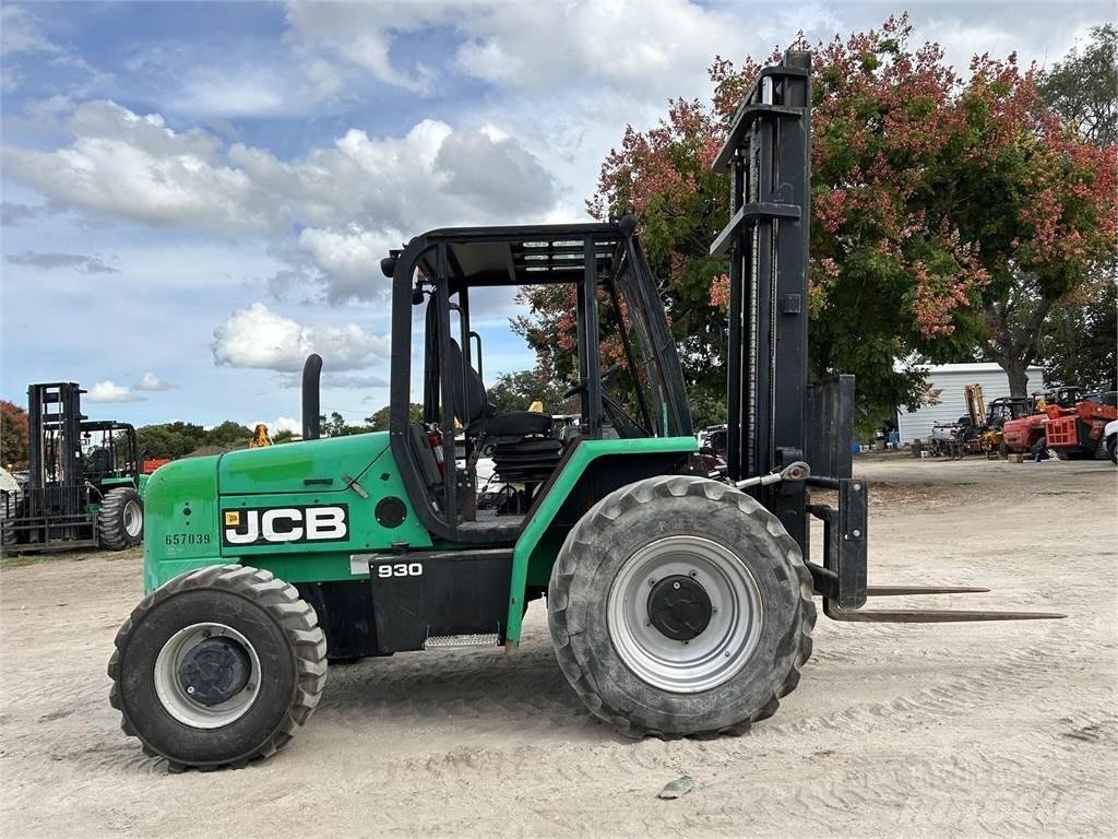 JCB 930 Arazi tipi forklift