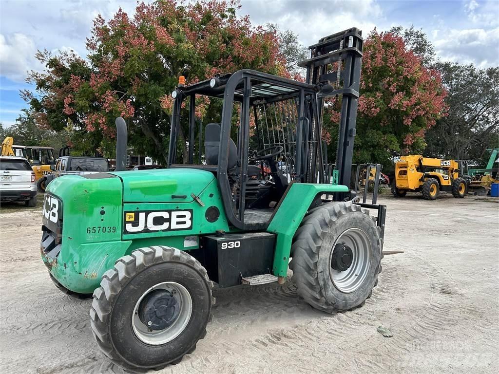 JCB 930 Arazi tipi forklift
