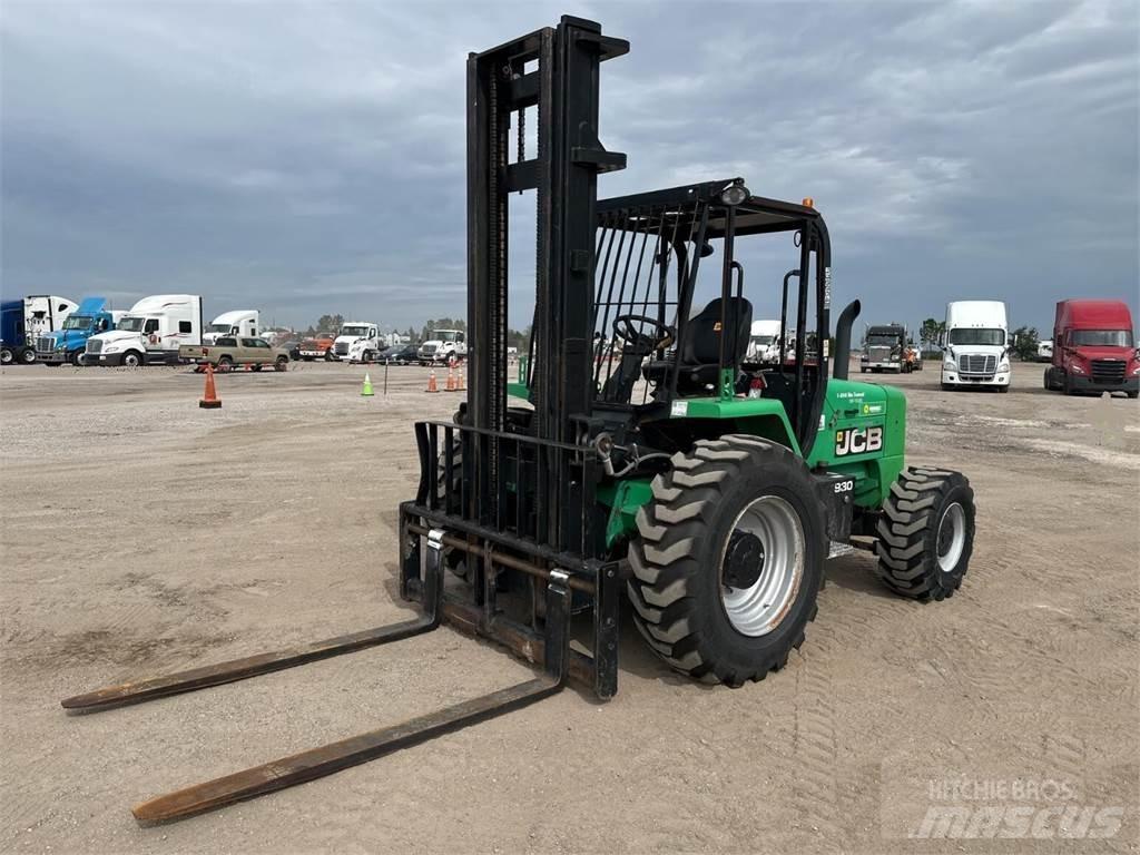 JCB 930 Arazi tipi forklift