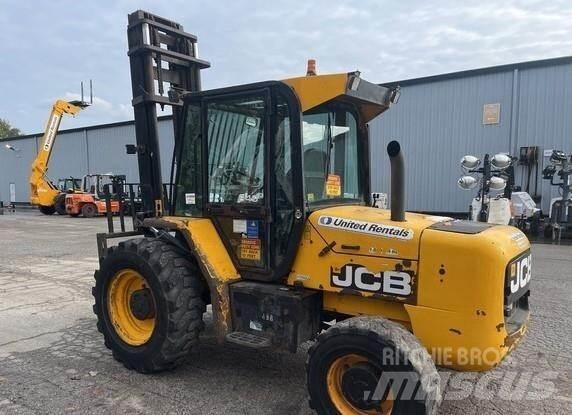 JCB 940 Arazi tipi forklift