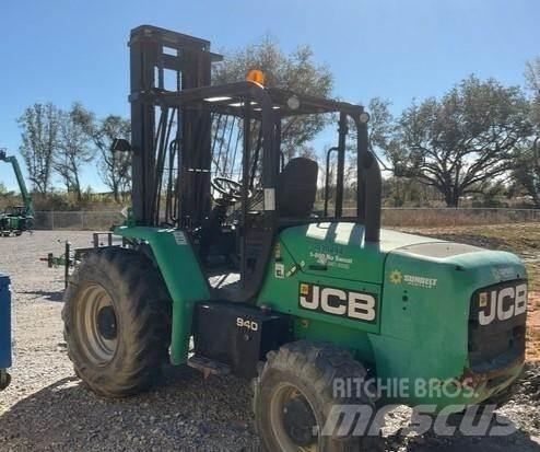 JCB 940 Arazi tipi forklift