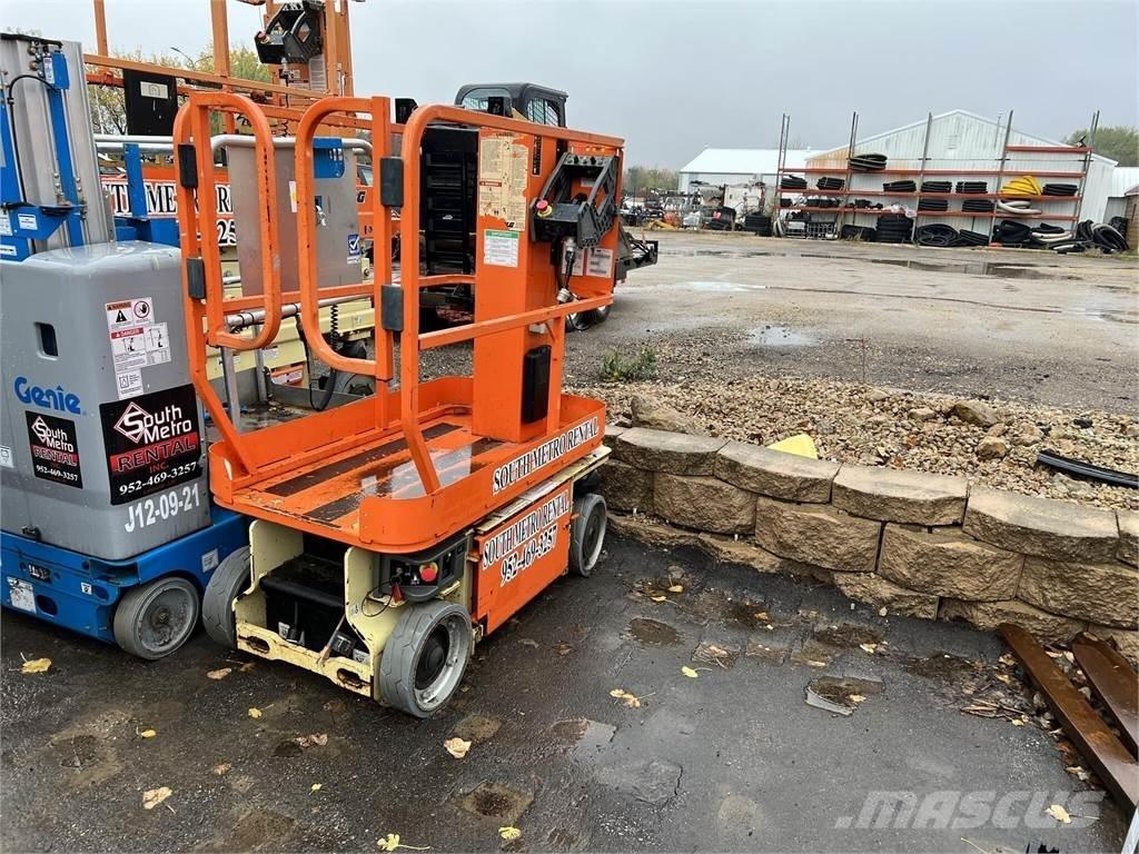 JLG 1230ES Personel Platformları ve Cephe Asansörleri