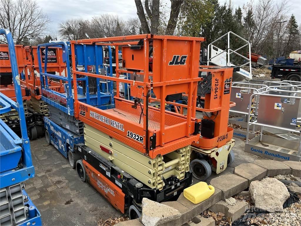 JLG 1932R Makasli platformlar