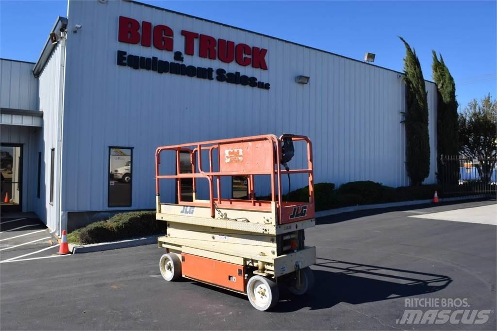 JLG 2033E Makasli platformlar