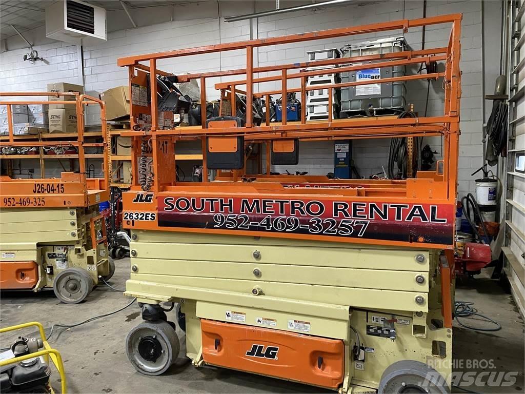 JLG 2632ES Makasli platformlar