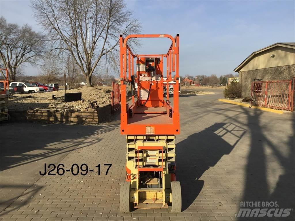 JLG 2632ES Makasli platformlar