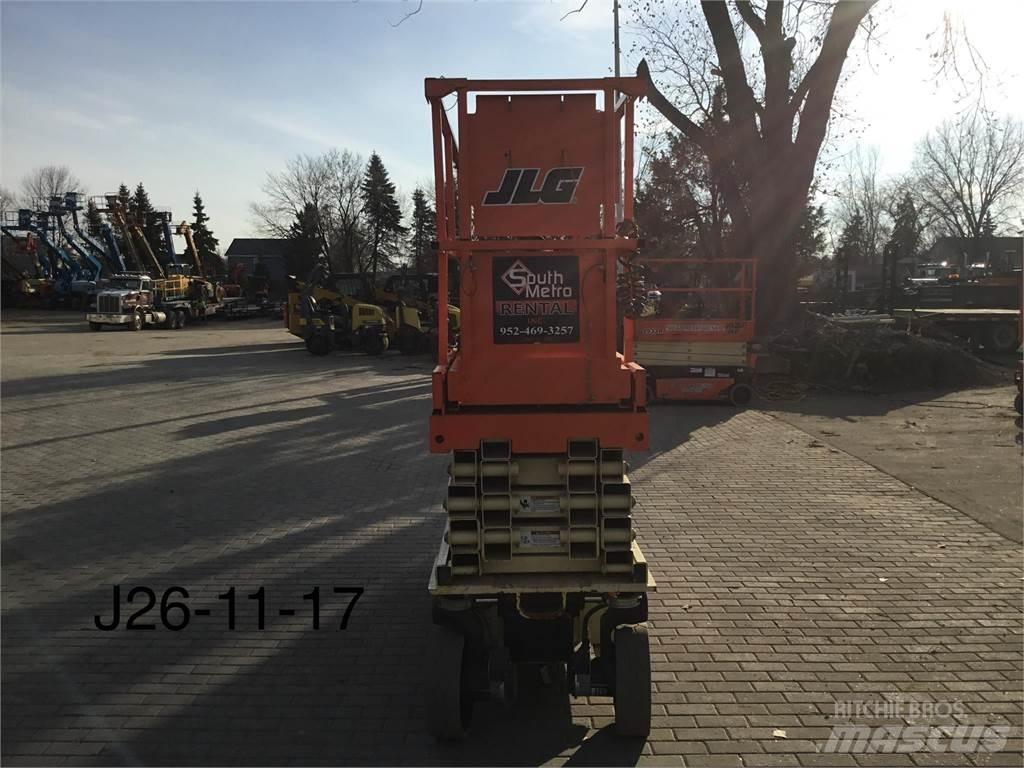JLG 2632ES Makasli platformlar