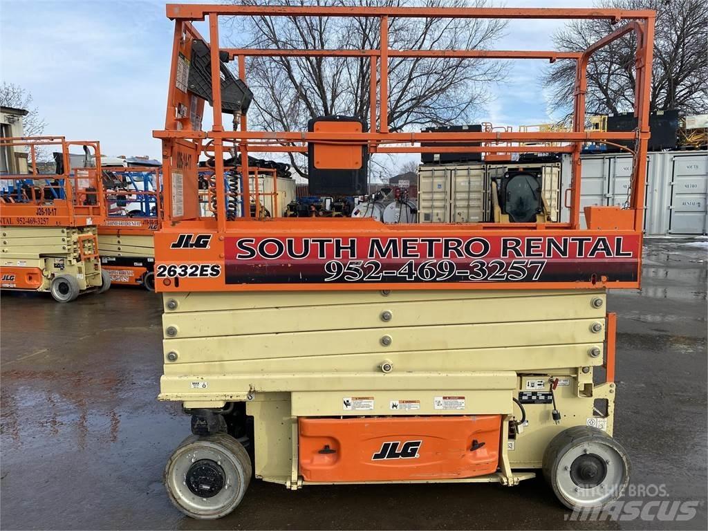 JLG 2632ES Makasli platformlar