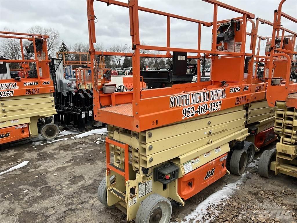 JLG 2632ES Makasli platformlar