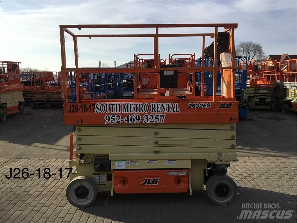 JLG 2632ES Makasli platformlar