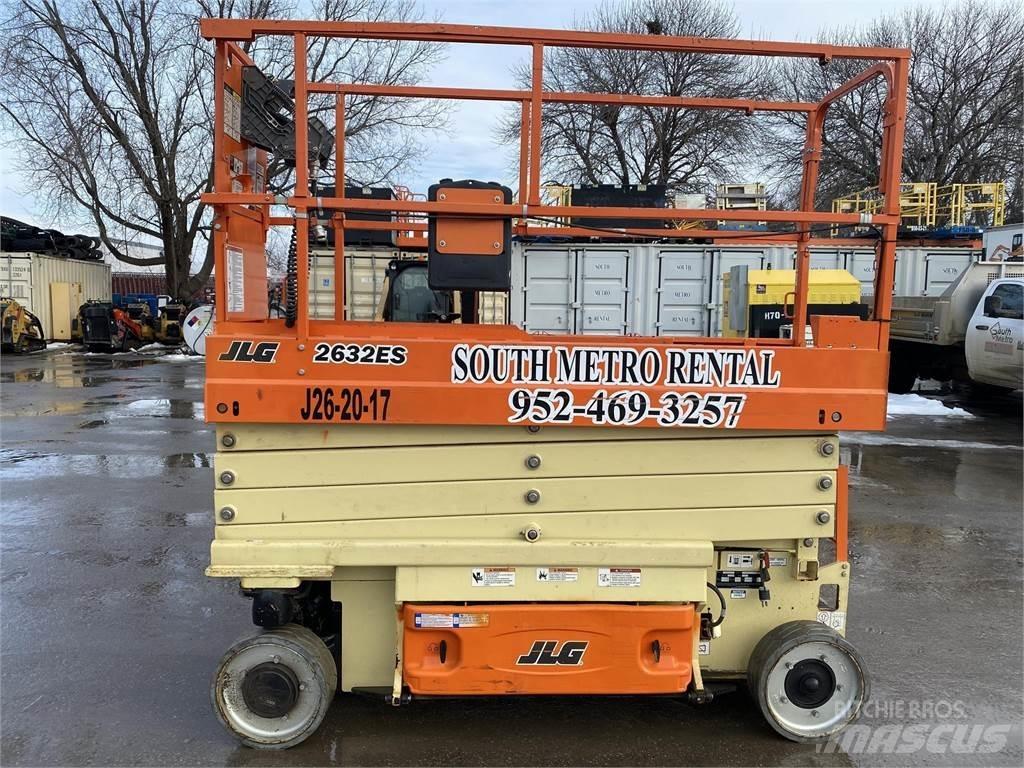 JLG 2632ES Makasli platformlar