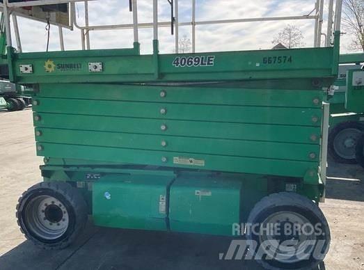 JLG 4069LE Makasli platformlar