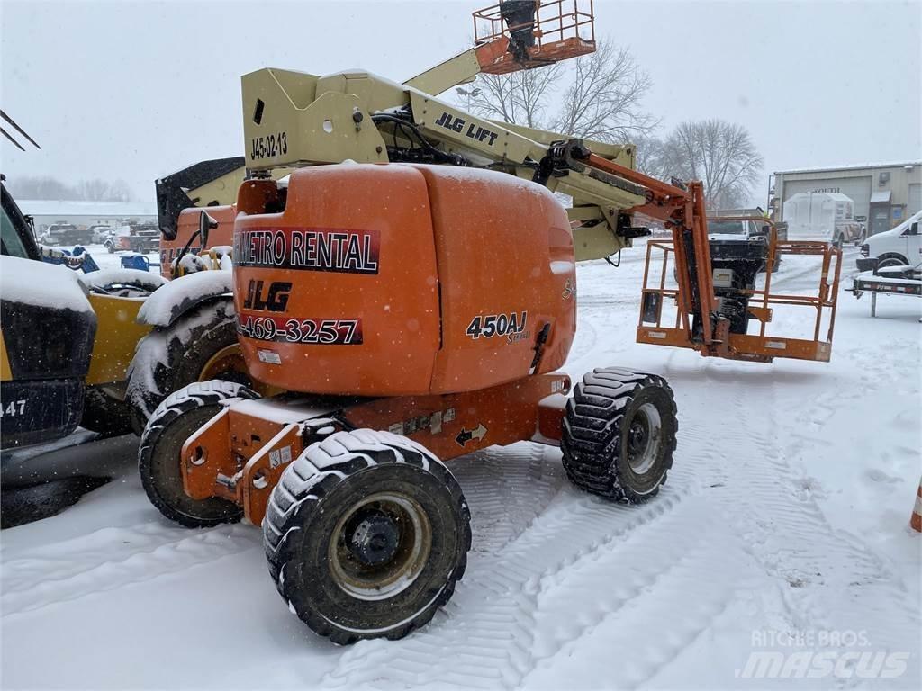 JLG 450AJ Körüklü personel platformları