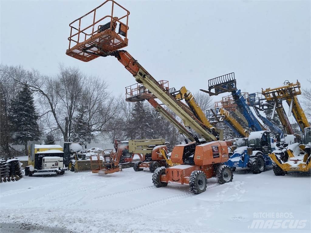 JLG 600S Teleskopik personel platformları