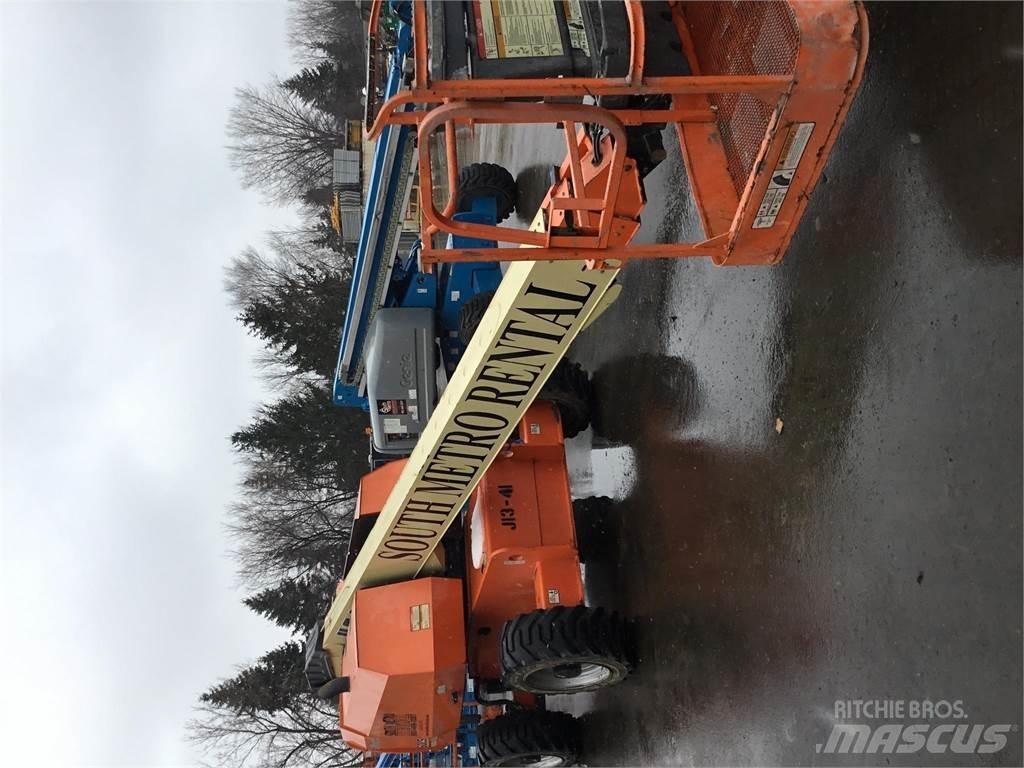 JLG 600S Teleskopik personel platformları