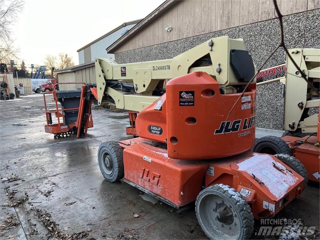 JLG E400AJPN Körüklü personel platformları