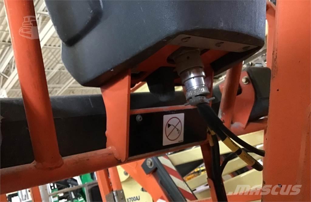 JLG TOUCAN 26E Personel Platformları ve Cephe Asansörleri
