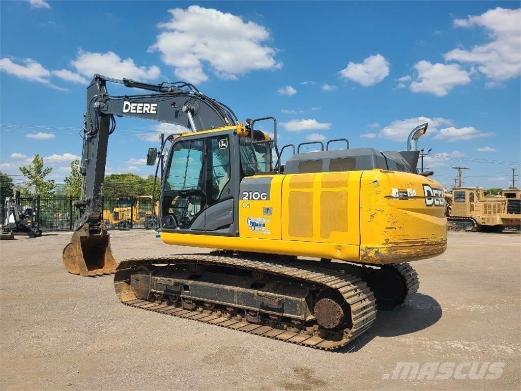 John Deere 210G LC Paletli ekskavatörler